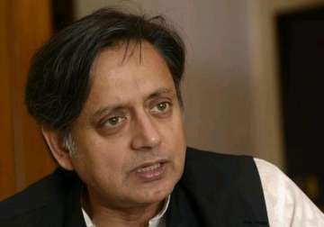 if swamy knows sunanda s killer let him tell the police shashi tharoor