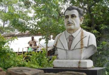champaran gandhians oppose orwell memorial want satyagrah park