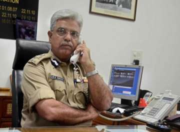 police have no power to stop unauthorized construction bassi
