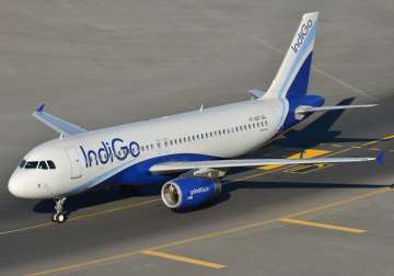 2 indigo flyers caught clicking snaps of cabin crew female