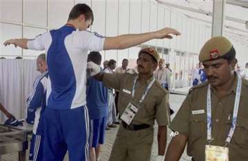 delhi police collects more than rs 1 lakh worth coins on day one of cwg