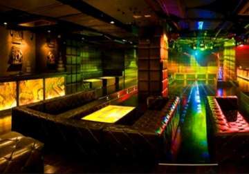 top 5 bars and clubs of delhi