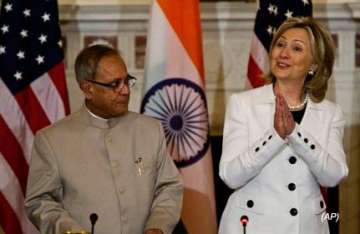 pranab mukherjee meets hillary clinton