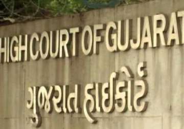 patel quota agitation gujarat hc orders cid probe in custodial death case