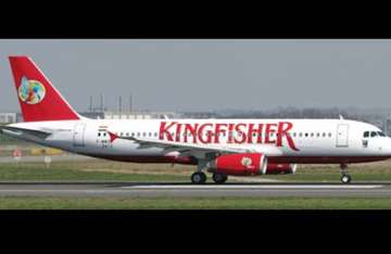 kingfisher flight makes priority landing at mum airport