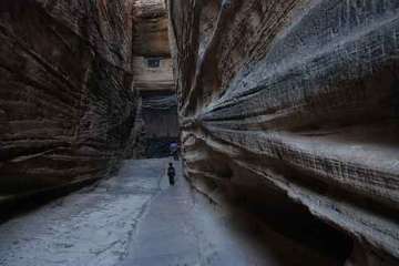 know about the famous adi kadi stepwell in junagadh