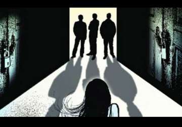 shamefull rape accused s sister gang raped in up