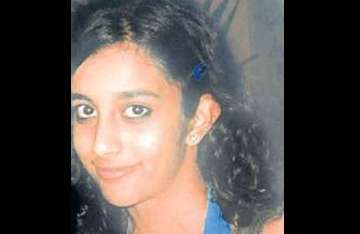 cbi gets aarushi s father s golf club contacts scotland yard for tests