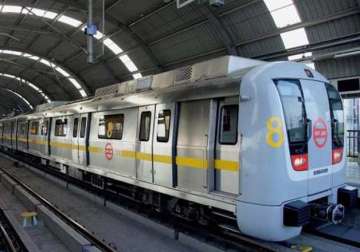 last metro train would leave terminal station at 10 pm on diwali day