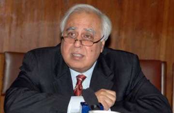 sibal gives a spin to oppn s jpc demand