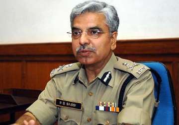 cop may not know everything bassi on rahul snooping row