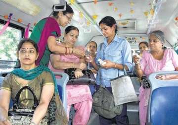 dtc buses offer free ride to girls on bhai duj