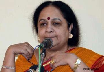 cbi likely to quiz jayanthi natarajan on land diversion for jindal plant