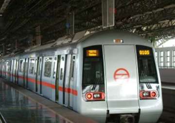 noida gr noida authorities sign mou with dmrc for metro extension
