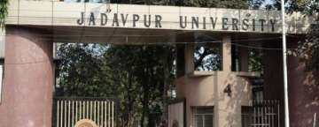 ju students boycott classes block registrar pro vc s entry