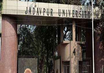 jadavpur university fast vice chancellor appeals for talks