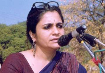 sc extends bail to teesta setalvad her husband