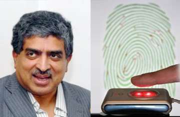 10 fingerprints iris scan picture to be used for issuing uid card