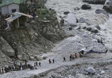 army evacuates 8000 people trapped in ramban