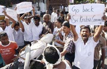 telangana bandh paralyses life