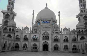 talaq uttered on cellphone valid says deoband fatwa
