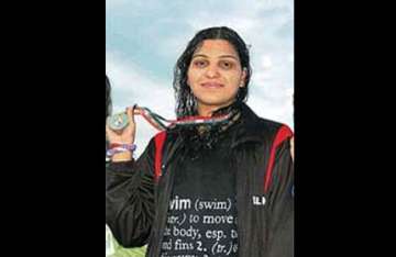 three swimmers including two in cwg team fail dope test