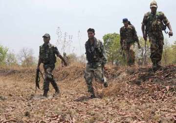 7 policemen killed 10 injured in maoists encounter in sukma