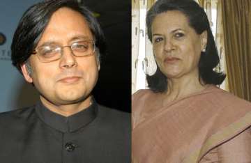 tharoor meets sonia gets respite oppn to raise issue
