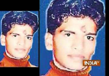 chhattisgarh police asks martyr s family to return rs 10 000 given for funeral withdraws order later