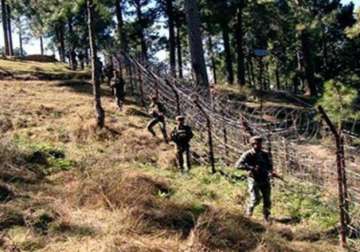 pakistan rangers target bsf positions in jammu