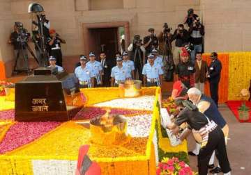 modi salutes cisf on raising day