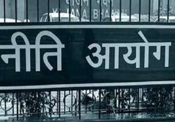 niti aayog to hire seven consultants
