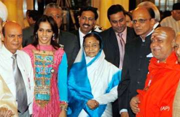 president confers padma awards