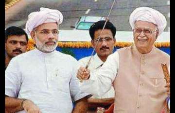 advani praises modi for his innovative thinking