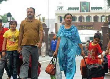 hindu sindhis from pakistan to get elusive indian citizenship