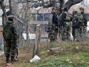 ied blast injures two soldiers in srinagar