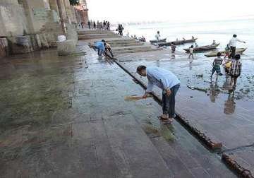 mission prabhughat a volunteer driven campaign for cleansing varanasi ghats