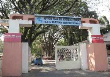 ftii row 3 member panel submits report to govt