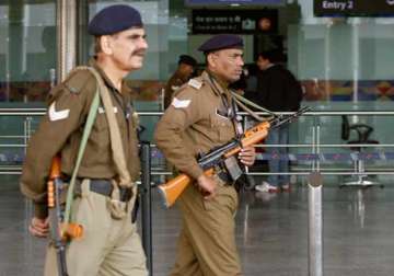 4 cisf personnel arrested in karipur airport firing case