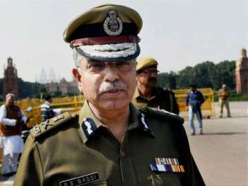 delhi police chief to meet arvind kejriwal on monday