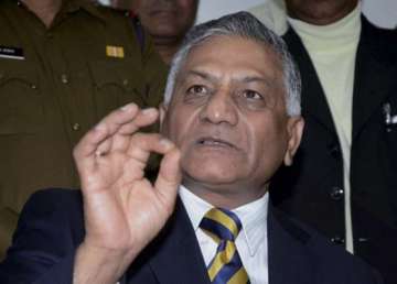 agra lawyers angry over vk singh s claim on hc bench