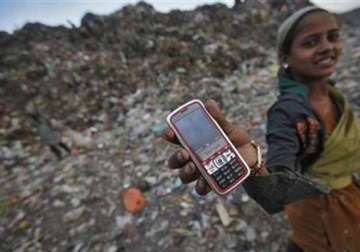 gujarat village bans cell phones for minor girls