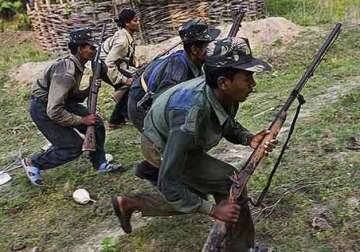 maoists attack bsf camp in chhattisgarh s kanker district kill 1 jawan