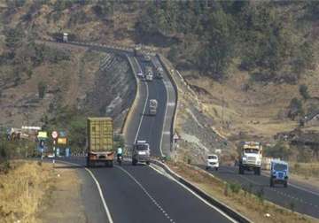 govt plans 5000km long road network bharat mala to connect borders