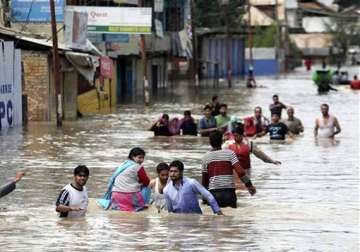 read how srinagar was devastated by flooded jhelum