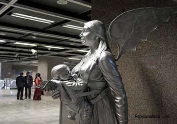 art photographs digital works at delhi metro stations