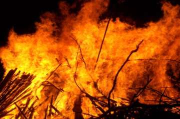 major fire at bengal plastic factory