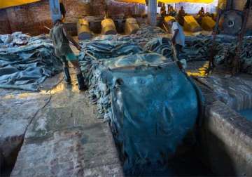 stop polluting ganga or face shut down national green tribunal warns tanneries