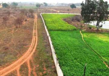 centre mulls extending land compensation provisions
