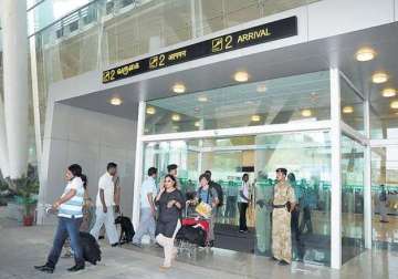 domestic passenger flights from chennai to resume today